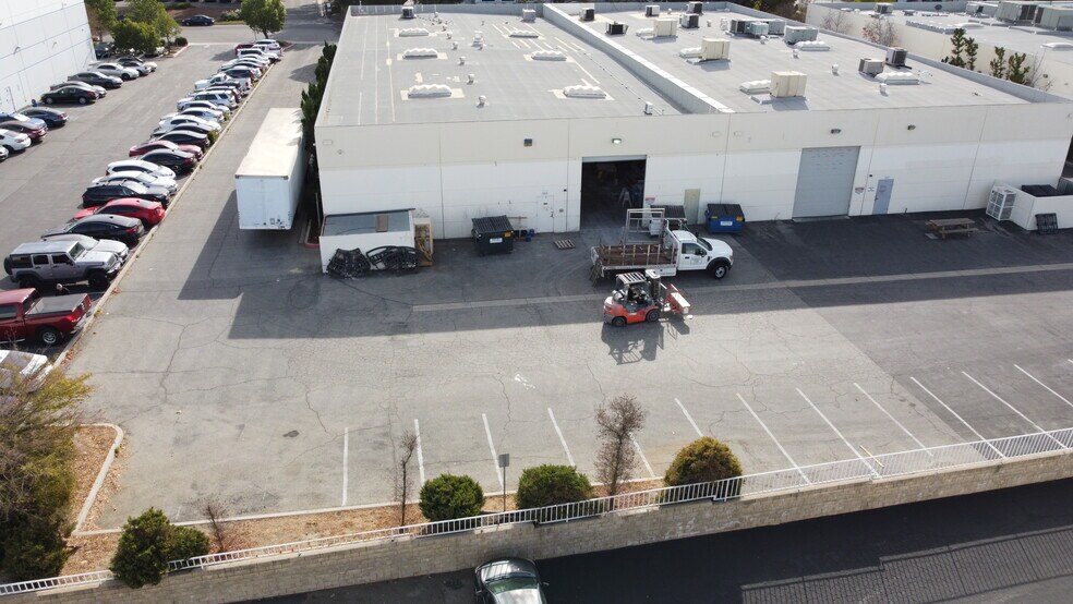 More Photos Of 24853 Avenue Rockefeller, Valencia Warehouse For Lease