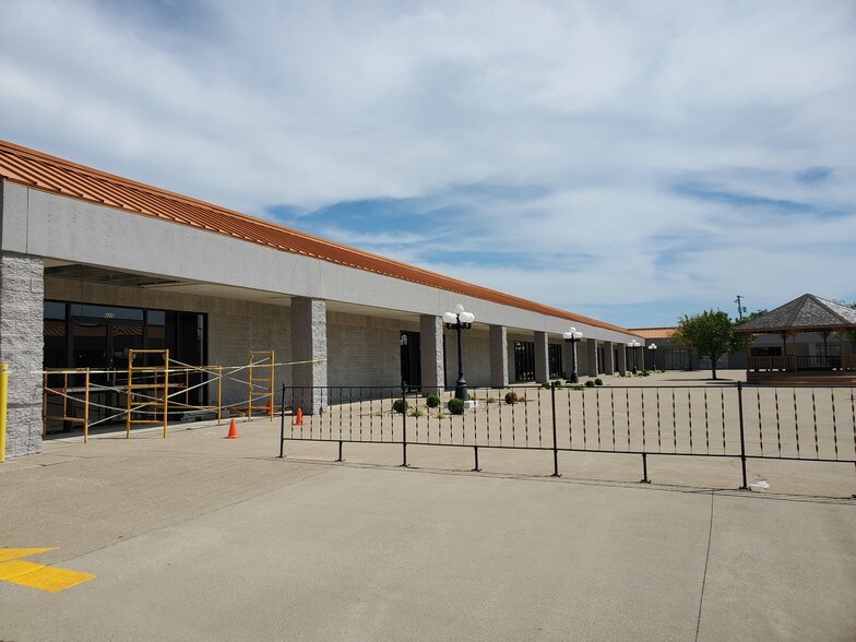 More Photos Of 385 Outlet Ave, Eddyville Unknown For Lease