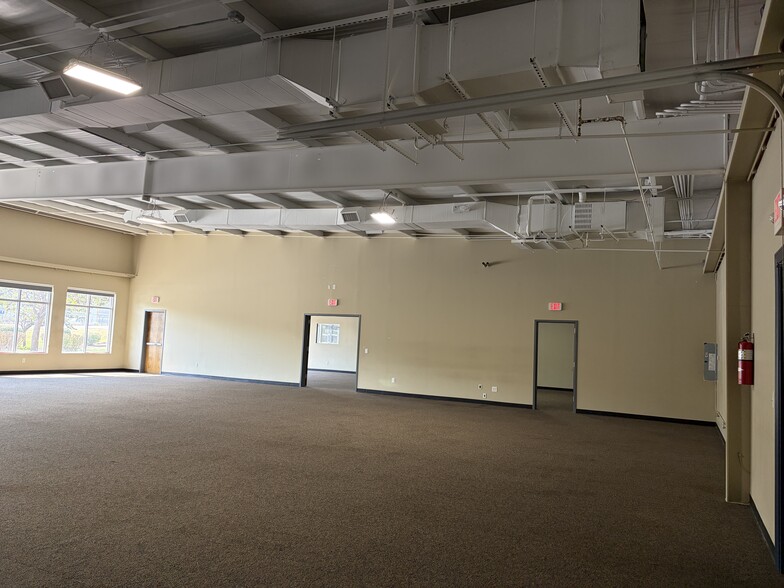 More Photos Of 6600 New Nashville Hwy, Smyrna Freestanding For Lease