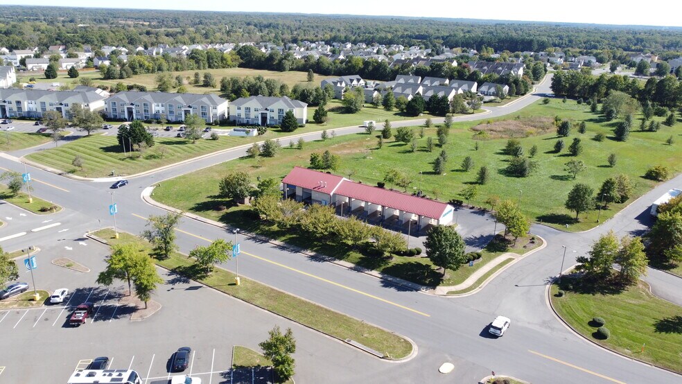 More Photos Of 6361 Village Center Dr, Bealeton Specialty For Sale