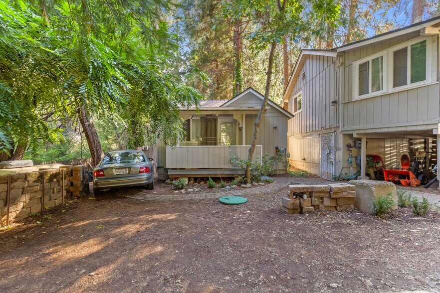 More Photos Of 6043 Pony Express Trl, Pollock Pines Apartments For Sale