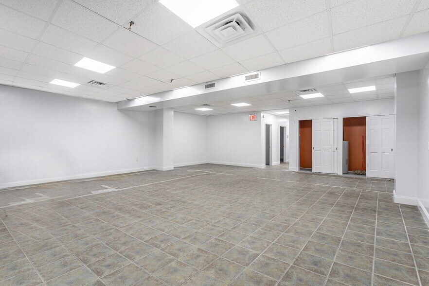 More Photos Of 312 Warren St, Brooklyn Medical For Lease