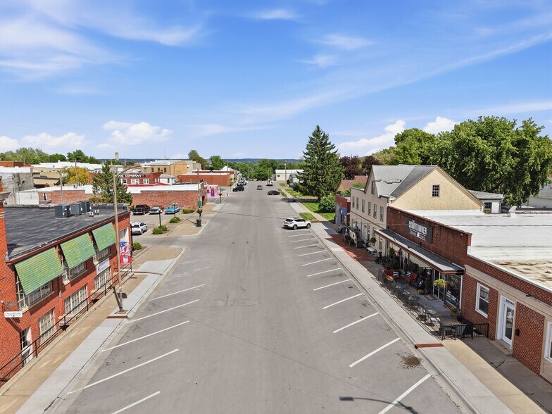 More Photos Of 715 1st Corso, Nebraska City Restaurant For Sale