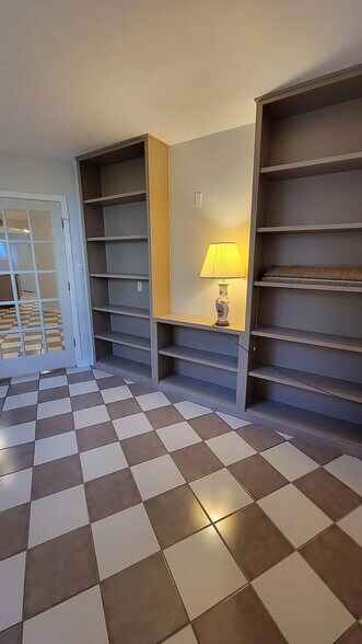 More Photos Of 120 Record St, Frederick Office For Lease