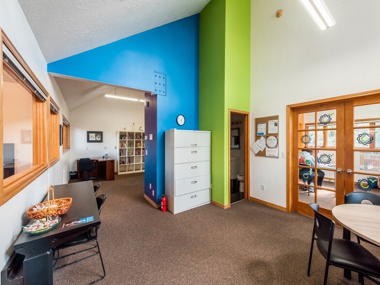 More Photos Of 1762 Prospector Ave, Park City Office For Sale