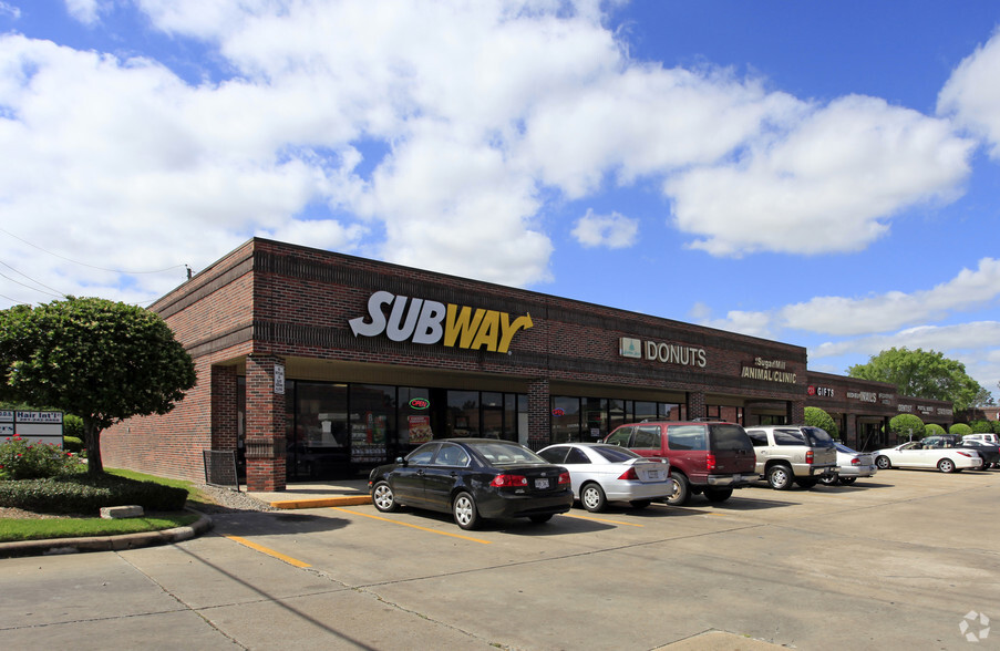 Primary Photo Of 903-1051 Eldridge Rd, Sugar Land General Retail For Lease