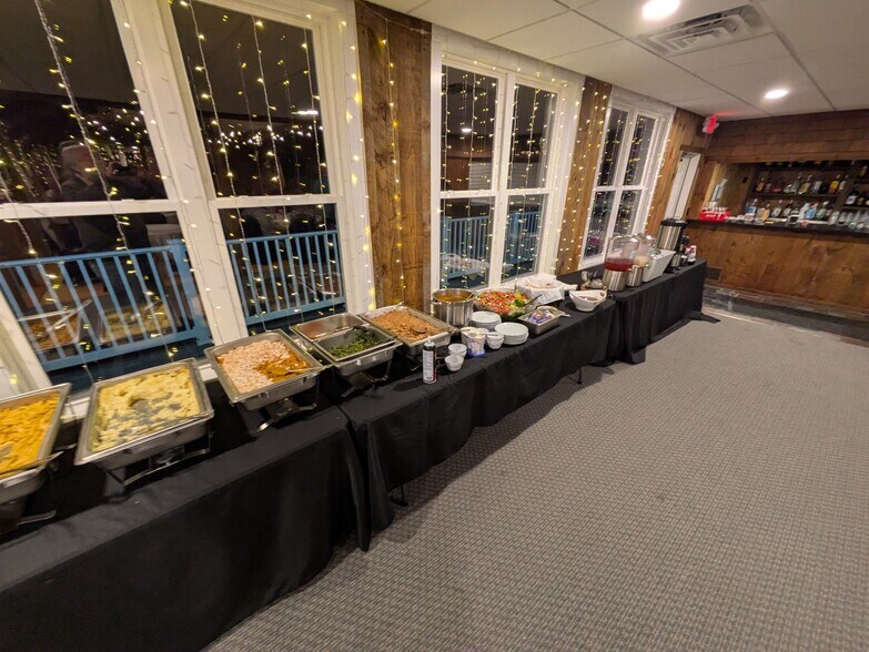 More Photos Of 321 Prospect St, Franklin Specialty For Sale