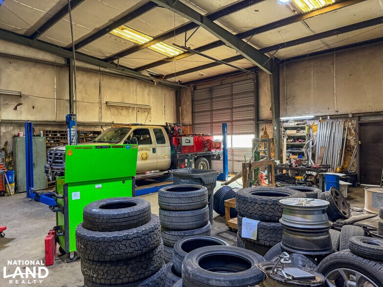 More Photos Of SR-5 S, Marion General Retail For Sale