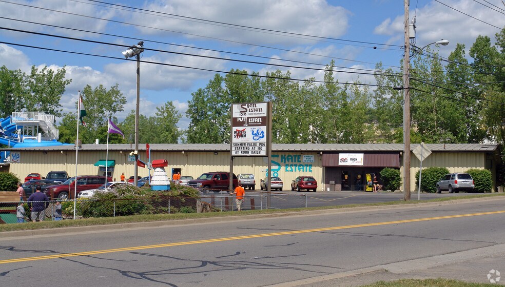 More Photos Of 3401 Vestal Rd, Vestal Township Sports And Entertainment For Sale