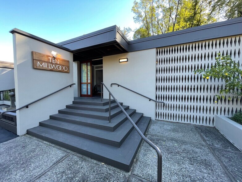 More Photos Of 10 Millwood St, Mill Valley Medical For Sale