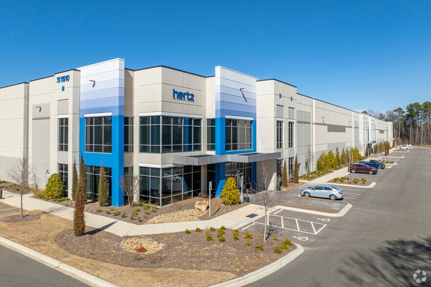 Primary Photo Of 11910 Mt Holly Huntersville Rd, Huntersville Industrial For Lease