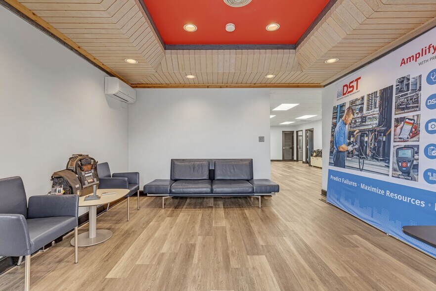 More Photos Of 2617 Grandview Ave, Nashville Office For Lease