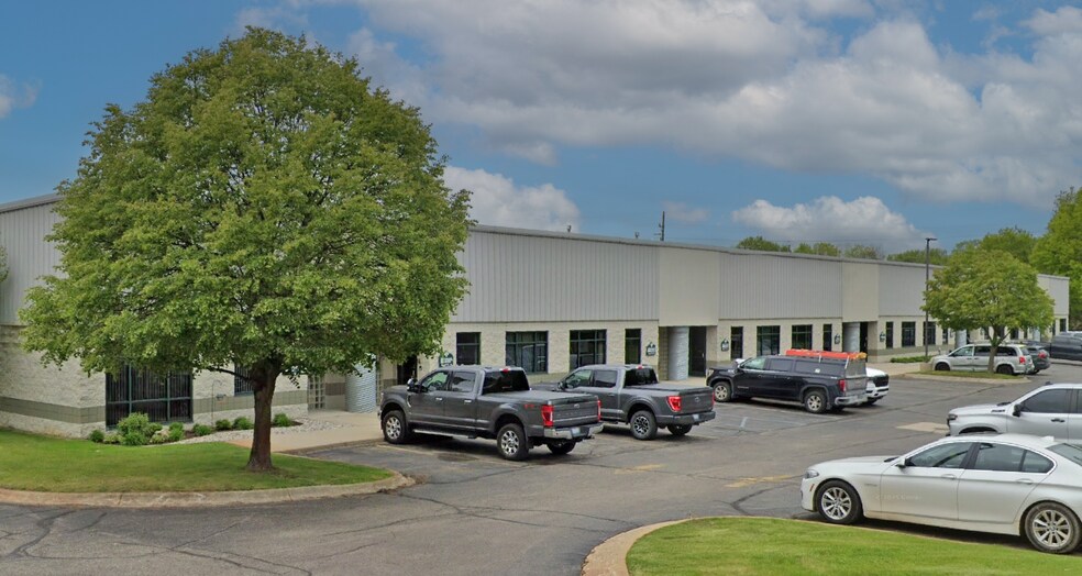 Primary Photo Of 8457 Andersonville Rd, Village of Clarkston Warehouse For Lease