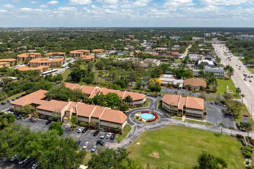 More Photos Of 8280-8300 College Pky, Fort Myers Medical For Lease