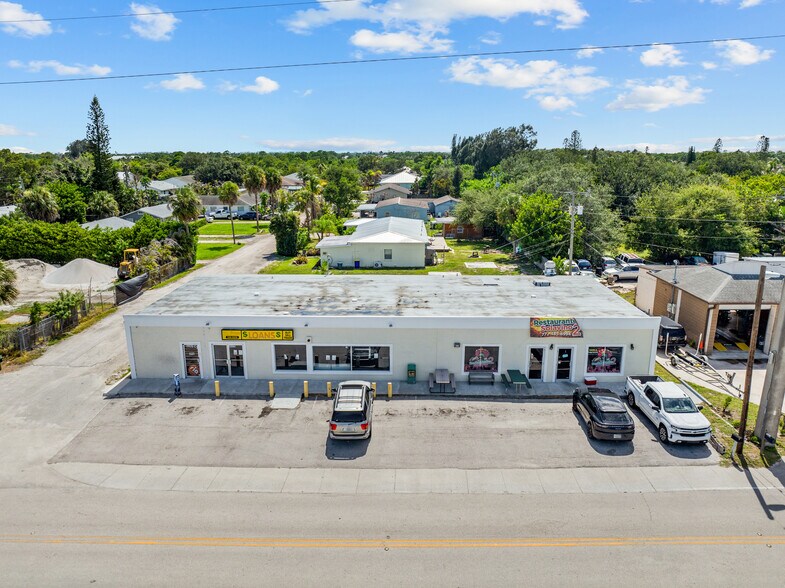 More Photos Of 11150-11170 SE Federal Hwy, Hobe Sound Storefront For Sale