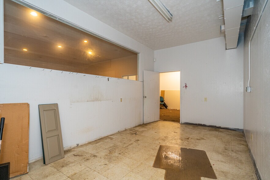 More Photos Of 3380 Successful Way, Dayton Office For Sale