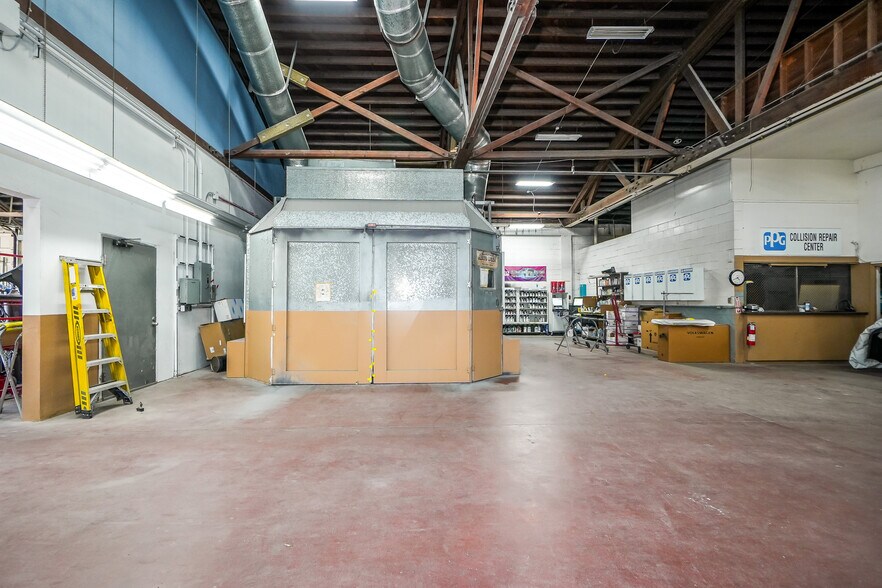 More Photos Of 2323 Nevin Ave, Richmond Auto Repair For Sale