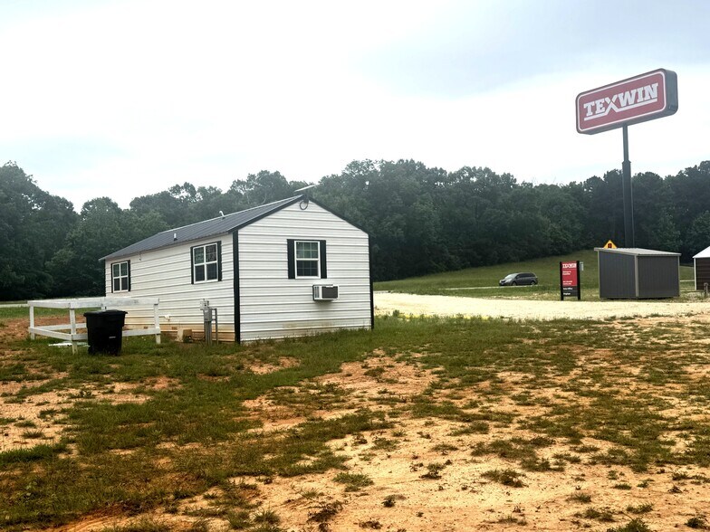 More Photos Of 6175 TX-256 Hwy, Palestine Land For Sale