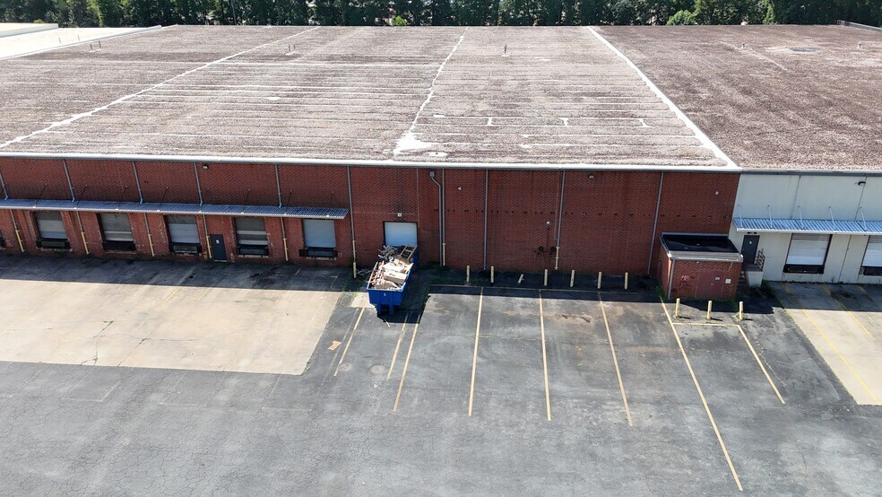 More Photos Of 5710 Old Concord Rd, Charlotte Manufacturing For Lease