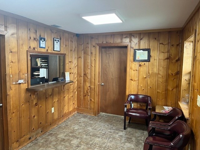 More Photos Of 180 NW 3rd Ave, Okeechobee Office For Sale