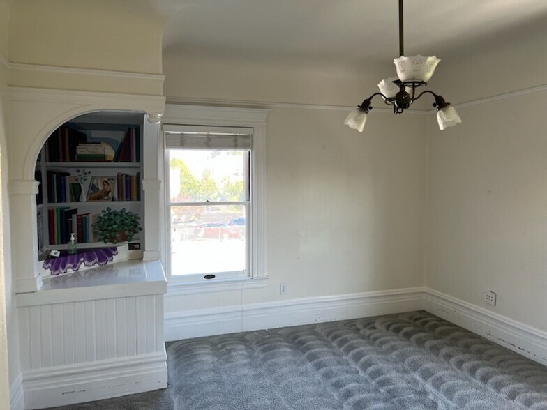 More Photos Of 8-10 Keller St, Petaluma Office For Lease