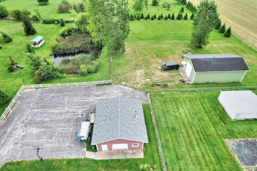 More Photos Of 5414 Homegardner Rd, Castalia Apartments For Sale