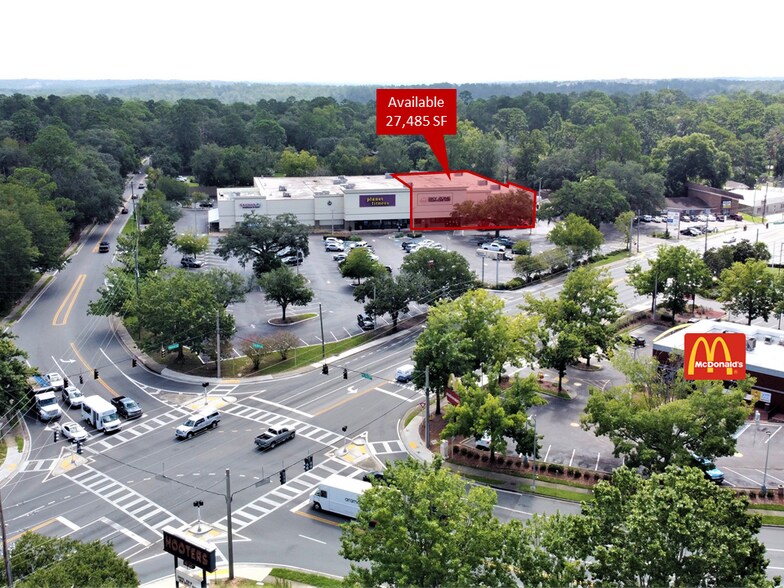 Primary Photo Of 1925-1929 N Monroe St, Tallahassee Supermarket For Lease