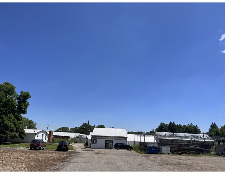 Primary Photo Of 900 N Taft Hill Rd, Fort Collins Showroom For Sale