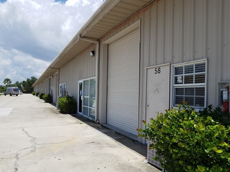 More Photos Of 3573 Enterprise Ave, Naples Warehouse For Lease