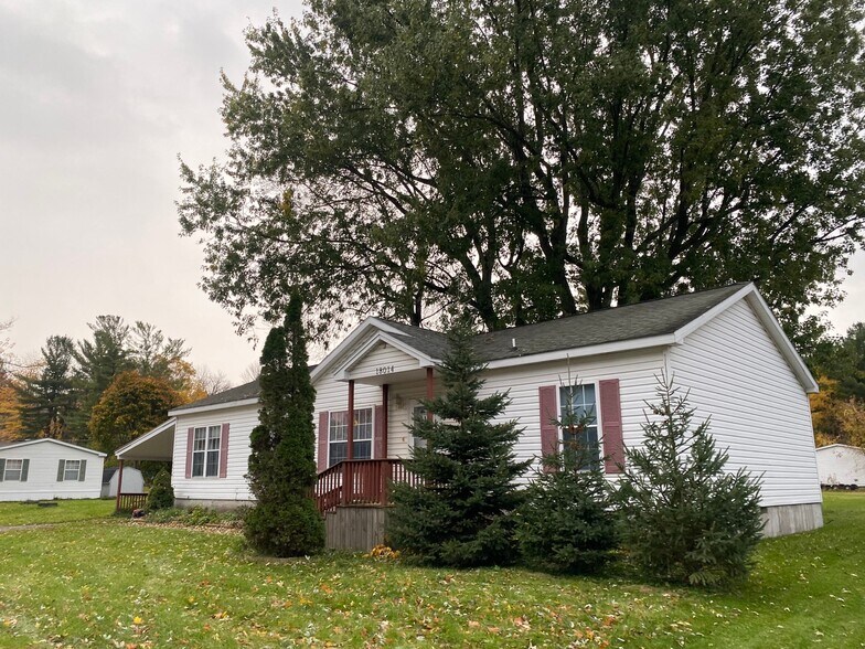 More Photos Of 12425 Timber Trl, Adams Center Manufactured Housing Mobile Home Park For Sale