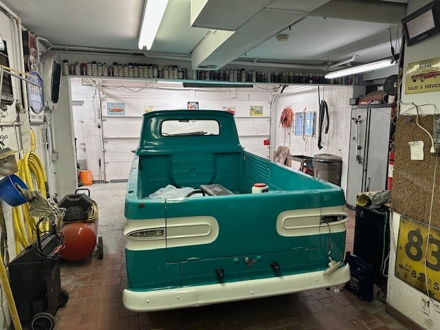 More Photos Of 670 Northwest Hwy, Fox River Grove General Retail For Sale