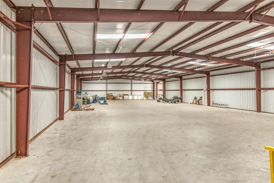 More Photos Of 13939 Old Texaco Rd, Conroe Industrial For Sale