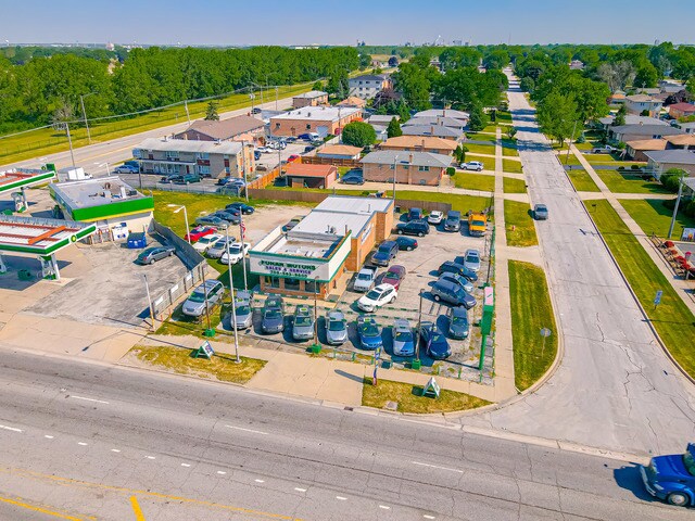 More Photos Of 7948 W 79th St, Bridgeview Auto Dealership For Sale
