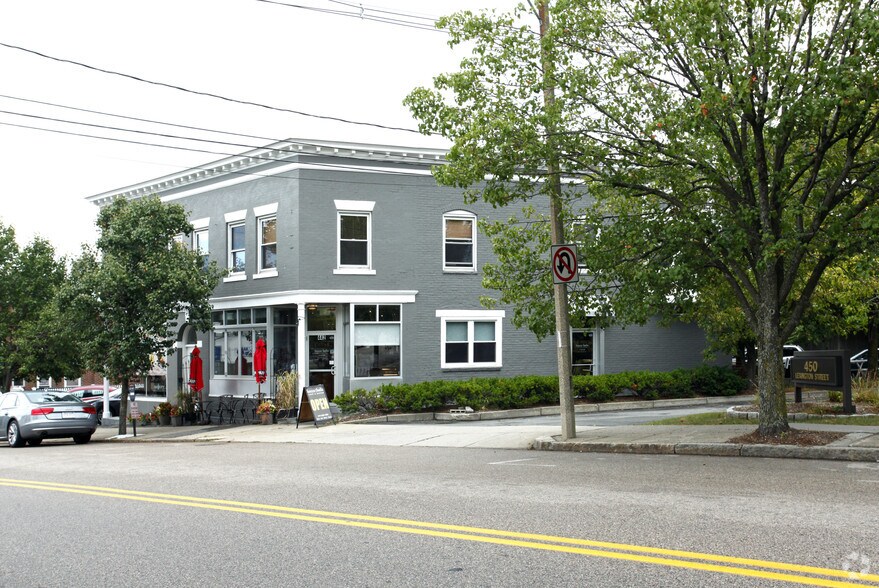 Primary Photo Of 438-442 Lexington St, Newton Freestanding For Lease