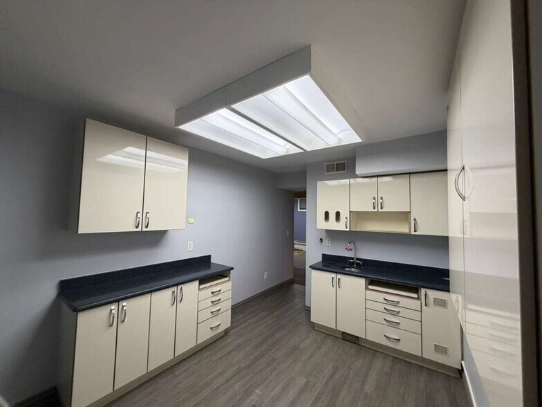 More Photos Of 39 Smith Ave, Mount Kisco Medical For Lease