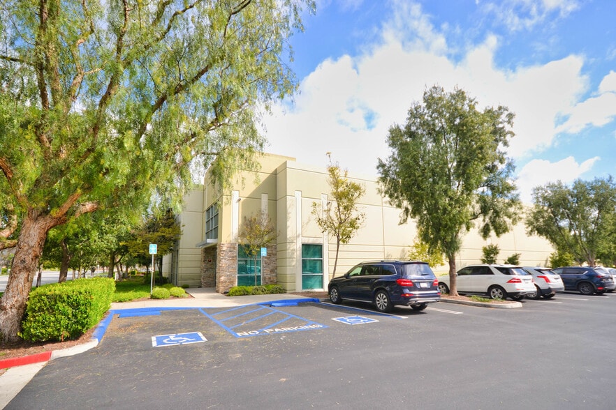 More Photos Of 14171 Fern Ave, Chino Warehouse For Sale