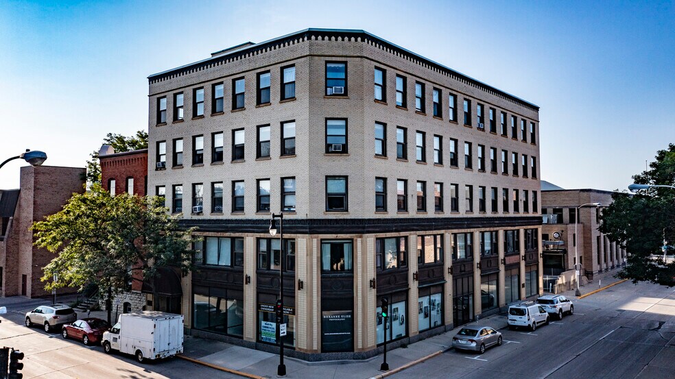 More Photos Of 20 Forest Ave, Fond Du Lac Apartments For Sale