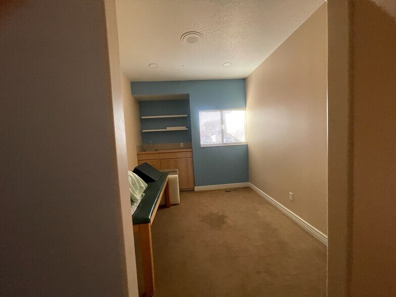 More Photos Of 413 Washington Blvd, Ogden Storefront Retail Office For Lease