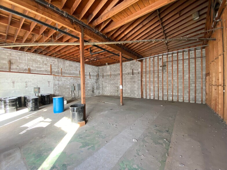 More Photos Of 8 Bolinas Ave, San Anselmo General Retail For Lease