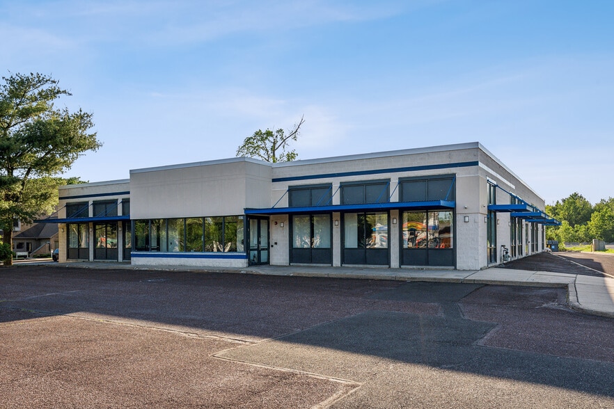 More Photos Of 3618 Hulmeville Rd, Bensalem Flex For Sale