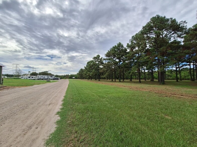 More Photos Of 515 Ulrich Ln, Crosby Manufactured Housing Mobile Home Park For Sale