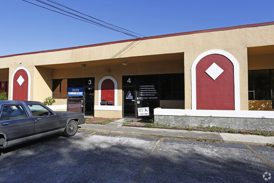 More Photos Of 3135 39th Ave N, Saint Petersburg Light Manufacturing For Lease
