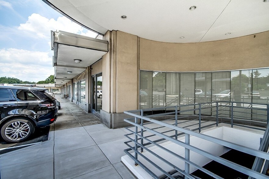 More Photos Of 610 Old York Rd, Jenkintown Office For Lease