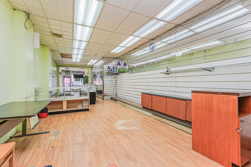 More Photos Of 6412 18th Ave, Brooklyn Storefront Retail Residential For Lease