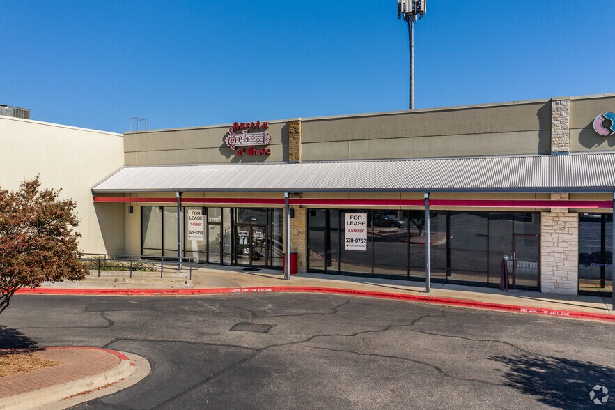 More Photos Of 13945 Research Blvd, Austin Unknown For Lease
