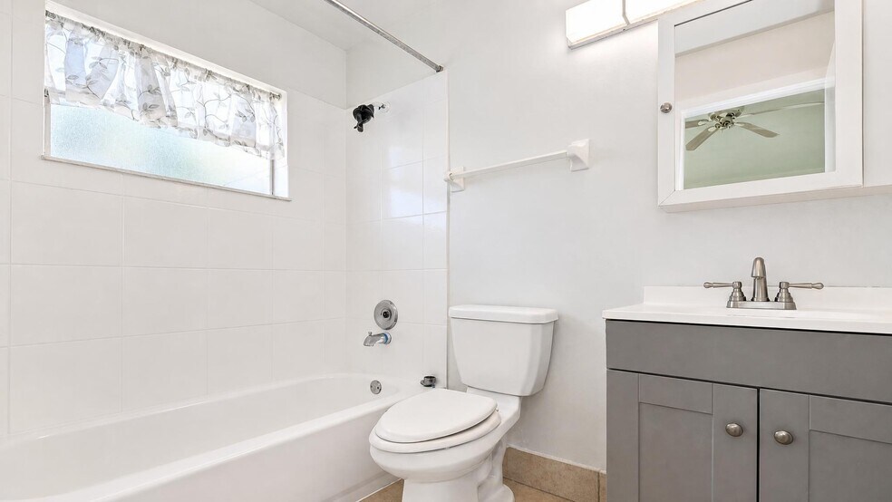 More Photos Of 11281 NW 39th St, Coral Springs Multifamily For Sale