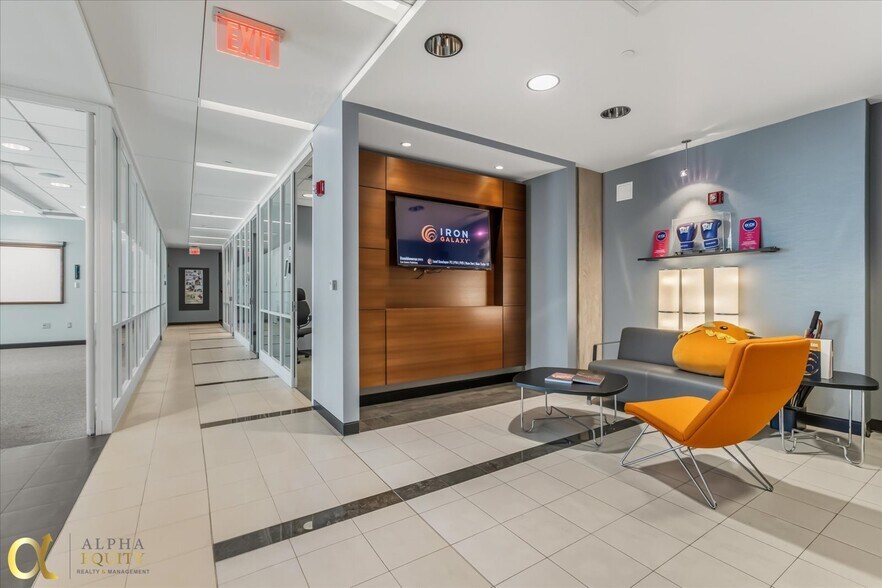 More Photos Of 189 S Orange Ave, Orlando Office Residential For Sale