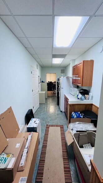 More Photos Of 7505 S Tamiami Trl, Sarasota Unknown For Lease