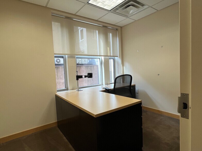 More Photos Of 104-110 E 40th St, New York Medical For Sale