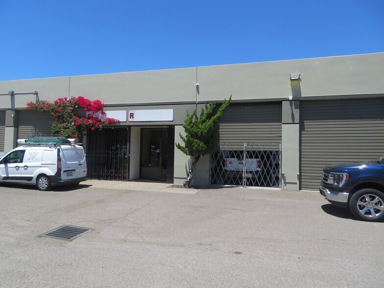 More Photos Of 1552 Beach St, Oakland Manufacturing For Sale